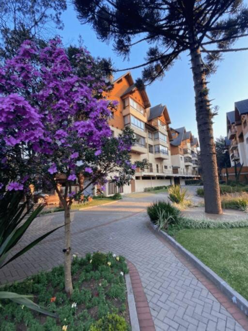 Apartamento Novo No Centro De Gramado Buitenkant foto