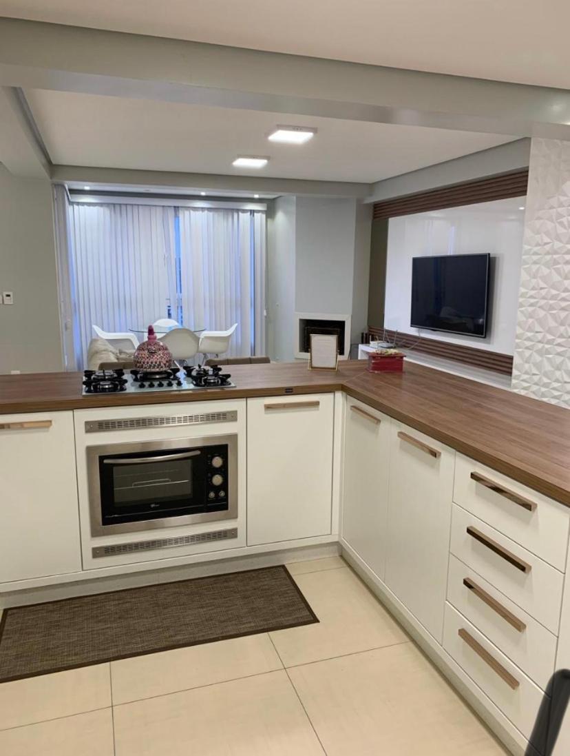 Apartamento Novo No Centro De Gramado Buitenkant foto